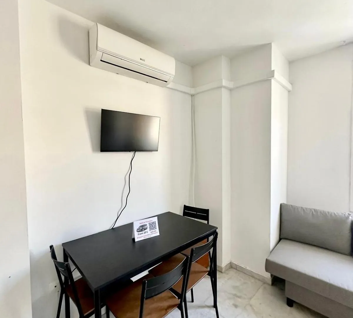 Apartamentos Playa Misericordias Malaga Apartment
